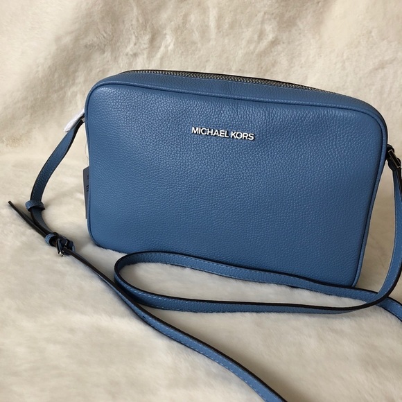 Michael Kors Crossbody light blue bag - Picture 1 of 8